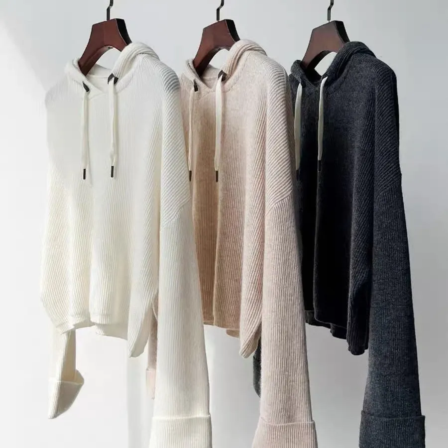 Nya kvinnors tröjor Designer Black/Ivory/Khaki Wool Pullover med hoodies High End Loose Short Sweaters 112303