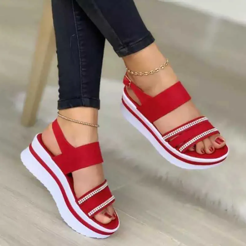 Sandalen 2022 Zomer Solid Solid Eén-line gesp dames Casual Sandals Platform Ronde hoofd Vrouwelijke Zomer Slippers Lady Casual Sandaal Sandaal Maat 35-43 AA230422