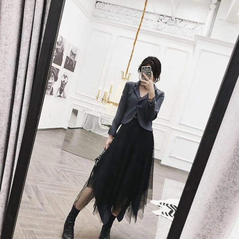 スカートブラックメッシュの気質不規則な長いハイウエストハーフボディスカート女性ファッションタイド2023年春秋