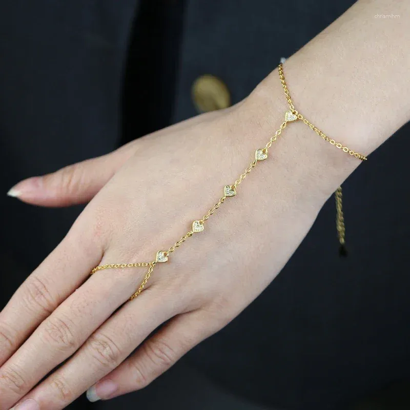 Bracelets à breloques articles joli Bracelet à maillons en forme de cœur CZ pour Collection de bijoux pour femmes