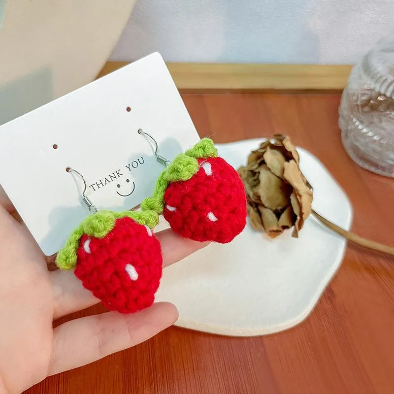 Baumelnde Ohrringe süße Farbe Erdbeere kreative handgemachte gewebte Frucht für Frauen Mädchen Baumwolle geometrischer Schmuck