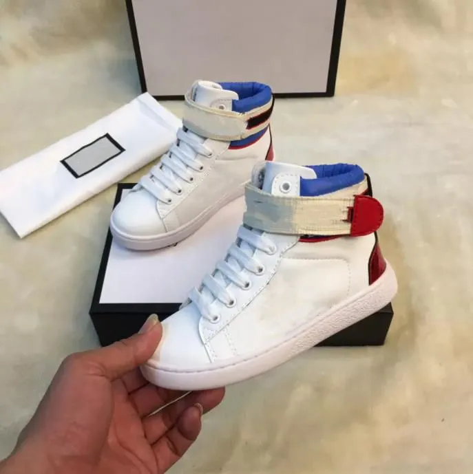 Junior high top clearance trainers