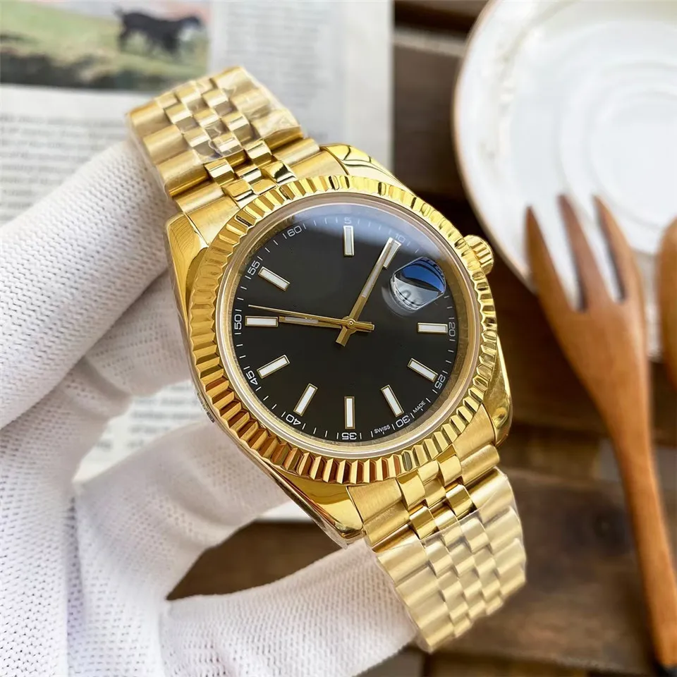Mechanical watch with date best sale
