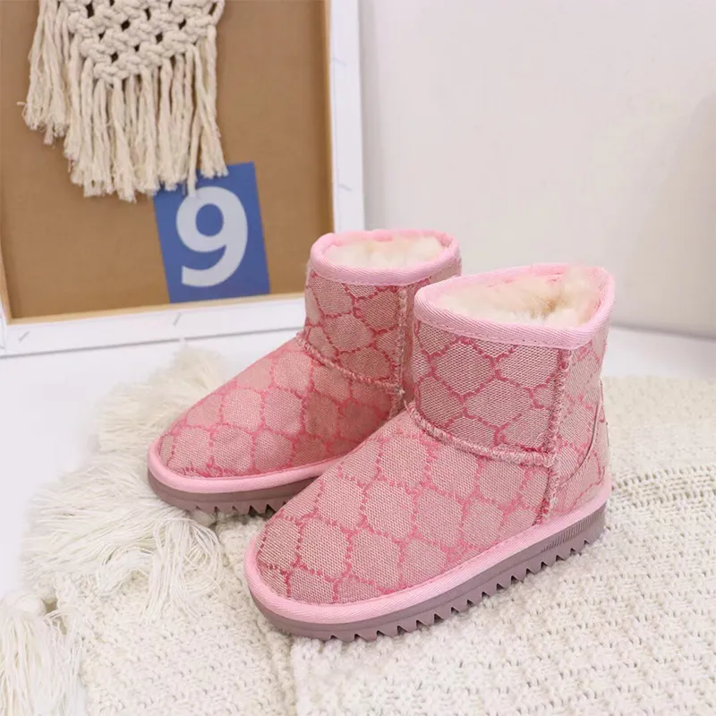 2023 Designer Snow Boots Children's Winter Warm Shoes Boys and Girls' Non slip Casual Shoes Mini Boots Baby Short Boots Youth Gift Sizes 26-35