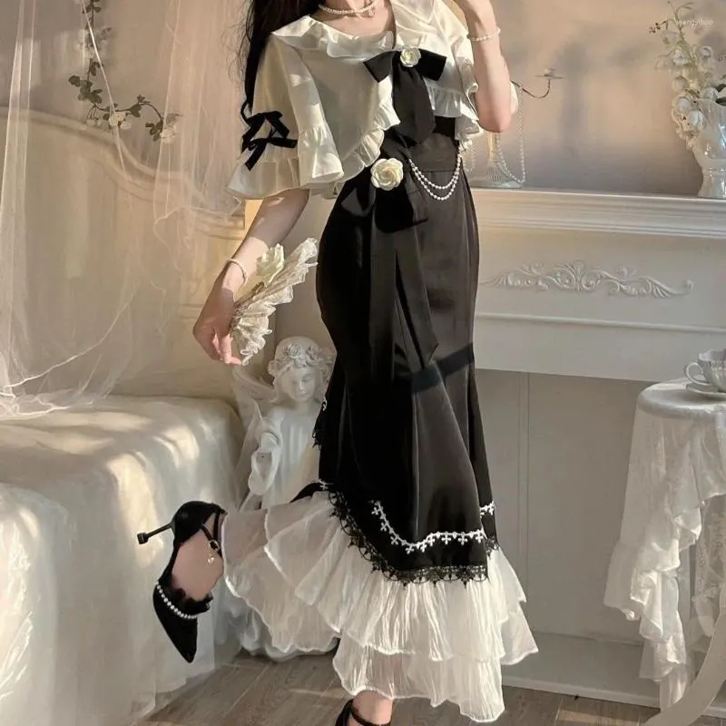 Sukienki swobodne francuskie vintage bajki sukienki syreny kobiety koronkowe koreańskie impreza księżniczka Pasek Kobieta 2023 Autumn Court Sweet Lolita midi