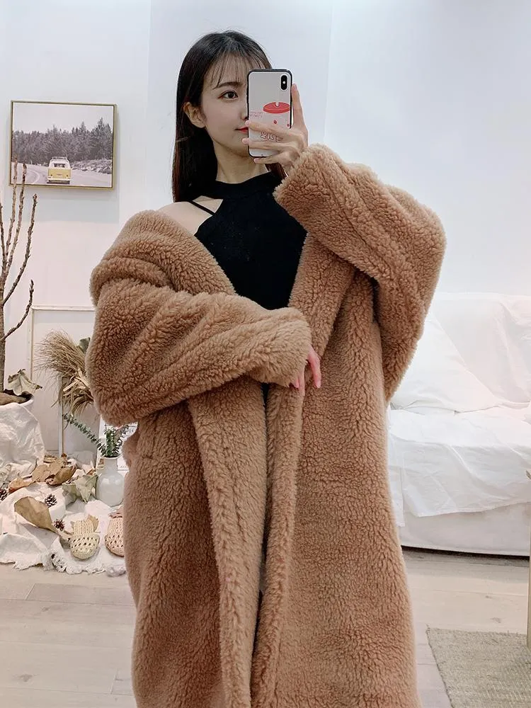 Moda de peles feminina Faux Logo Teddy Bear Coat Women Women Winter Ovelha de lã de lã feminina Natural Shearling Jackets X-Longwomen's