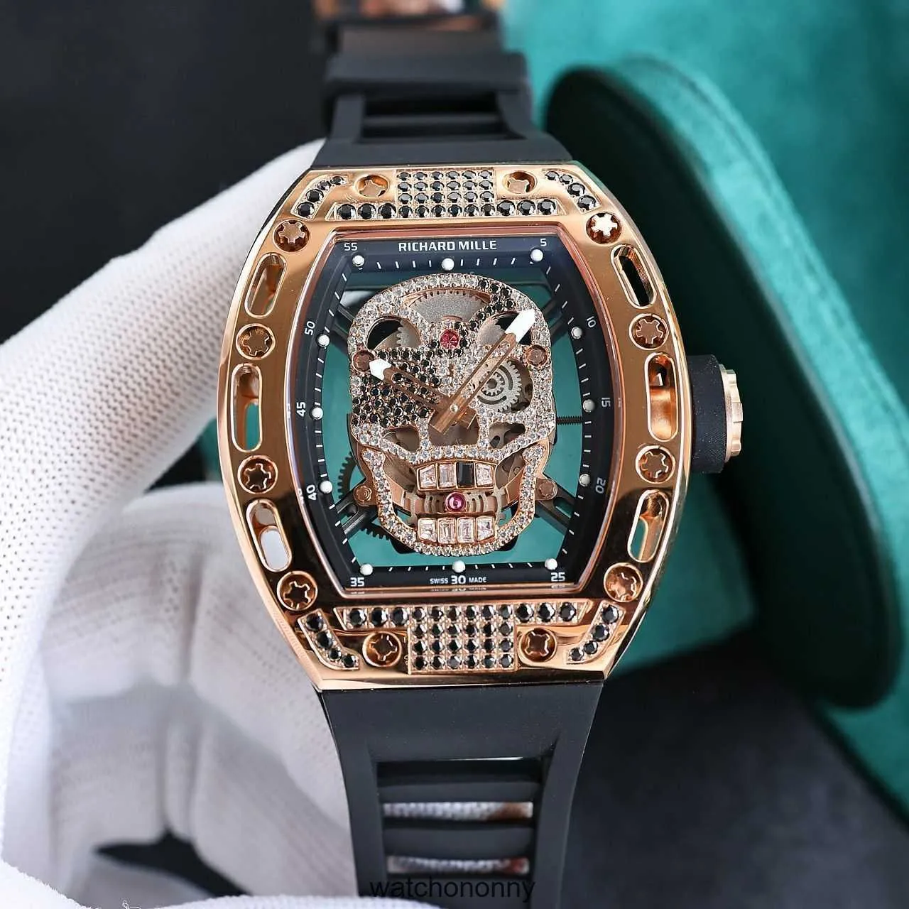 Mens Richa Luxury Mechanical Watch Watches Milles för RM052 Ghost Classic Legendary Hollow Skull Wrist with Diamond Hegemony Rubber Band
