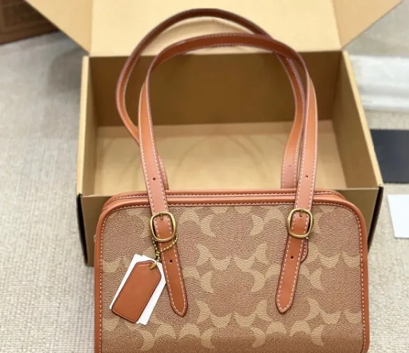 LUXURYS torebka dla kobiet łańcuch luksusowe designerskie torby skórzana moda z kurzem