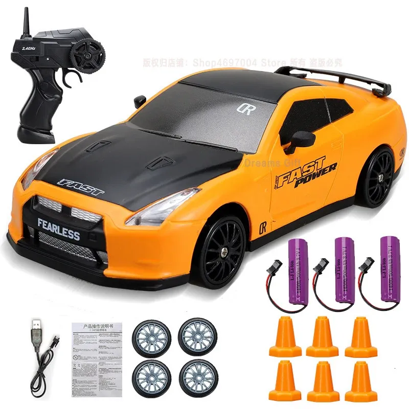 Elektrik/RC Araba 18cm 1/24 Mini 4WD Drift RC Arabalar Çocuk Hediyeleri Uzaktan Kumanda Araba Modeli Oyuncak Fernesteuertes Otomatik Carros Bir Kontrol Remoto 231122