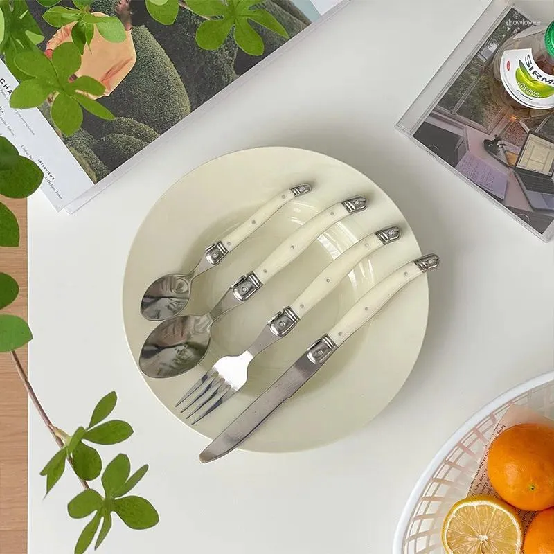 Servis uppsättningar Laguiole White Silverware Steak Knives Forks Spoons Set Mirror Polish Collection Rostfritt stål Xmas Cutlery Teskoon 6 st