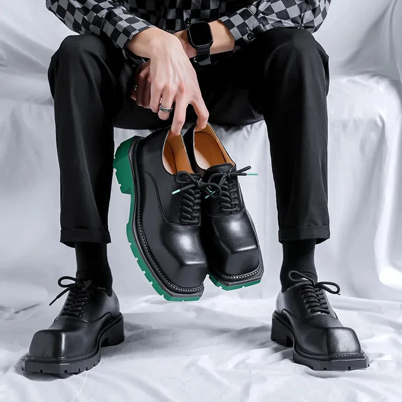 Chaussures habillées Bout carré Chaussures à semelles épaisses pour hommes Classique Vert / Noir Mocassins en cuir véritable Semelle épaisse Chaussures pour hommes Chaussures Derby pour hommes 231123