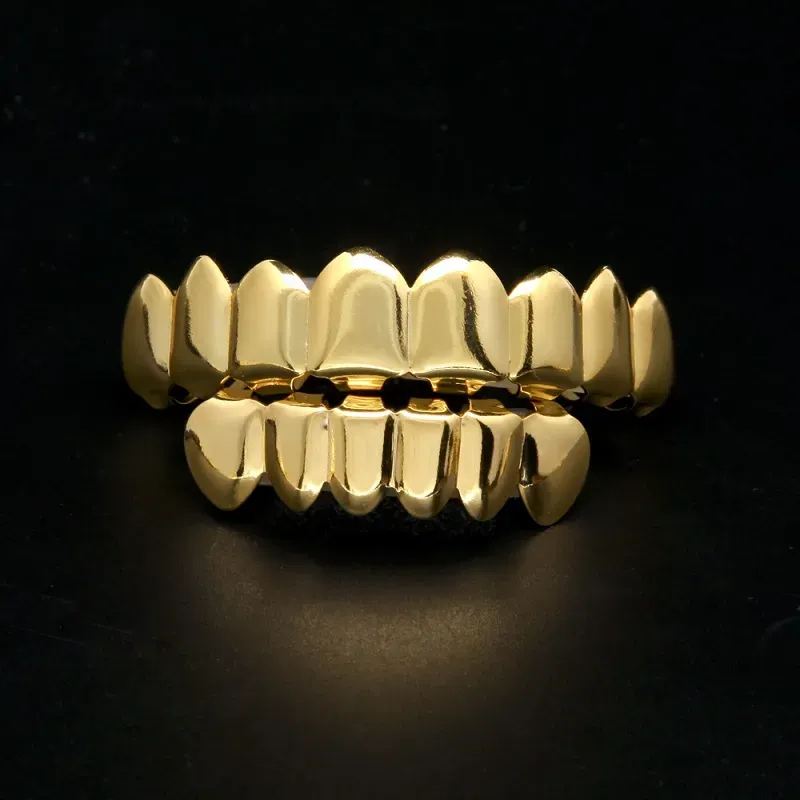 Mens Gold Grillz Zęby Zestaw Mody Hip Hop Biżuteria Wysoka jakość Osiem 8 Top Ząb Sześć dolnych grilli