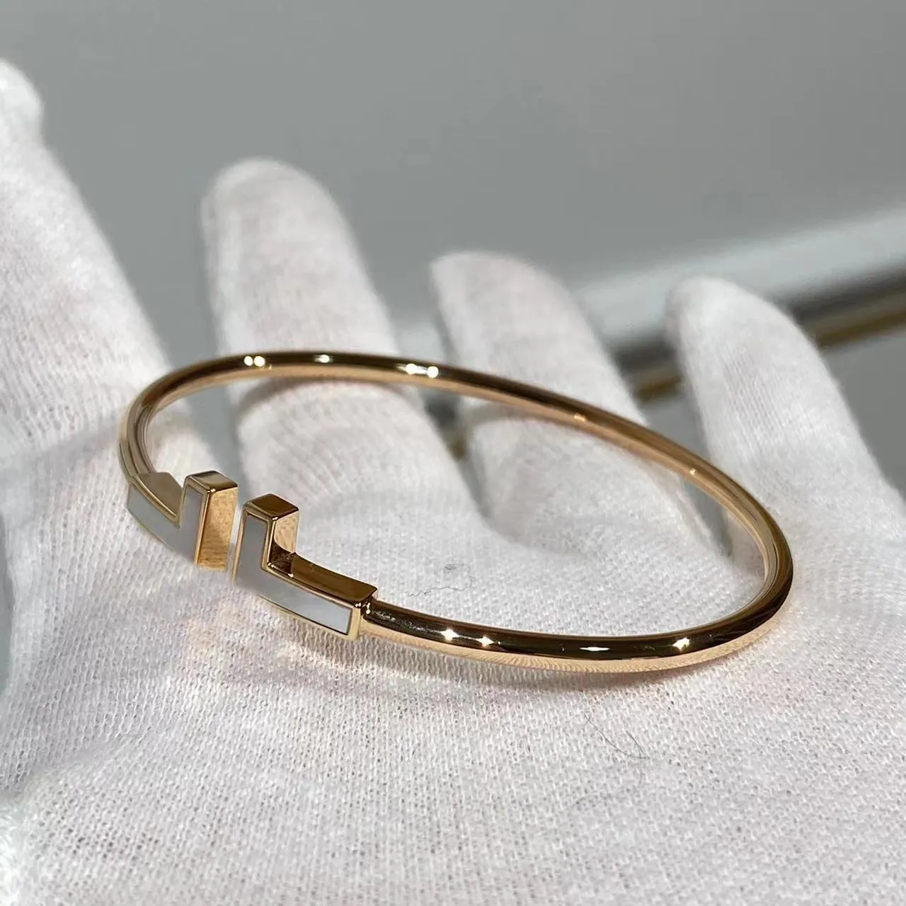 Armband Classic Diamond Designer Jewelry Rose Gold Bangle for Women Men Brithday Gift