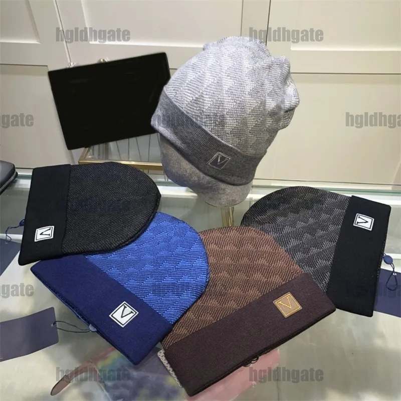 Cappello invernale designer beanie plaid lavorato a maglia cappelli per uomo cofano tenere al caldo addensare donna berretto di lana berretto sportivo all'aria aperta berretti lettera di moda elastico confortevole mz012