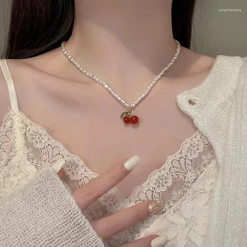 Collier ras du cou en perles de cerise pour femmes, mignon, chaîne de clavicule, chaînes de cou pour filles, bijoux de déclaration