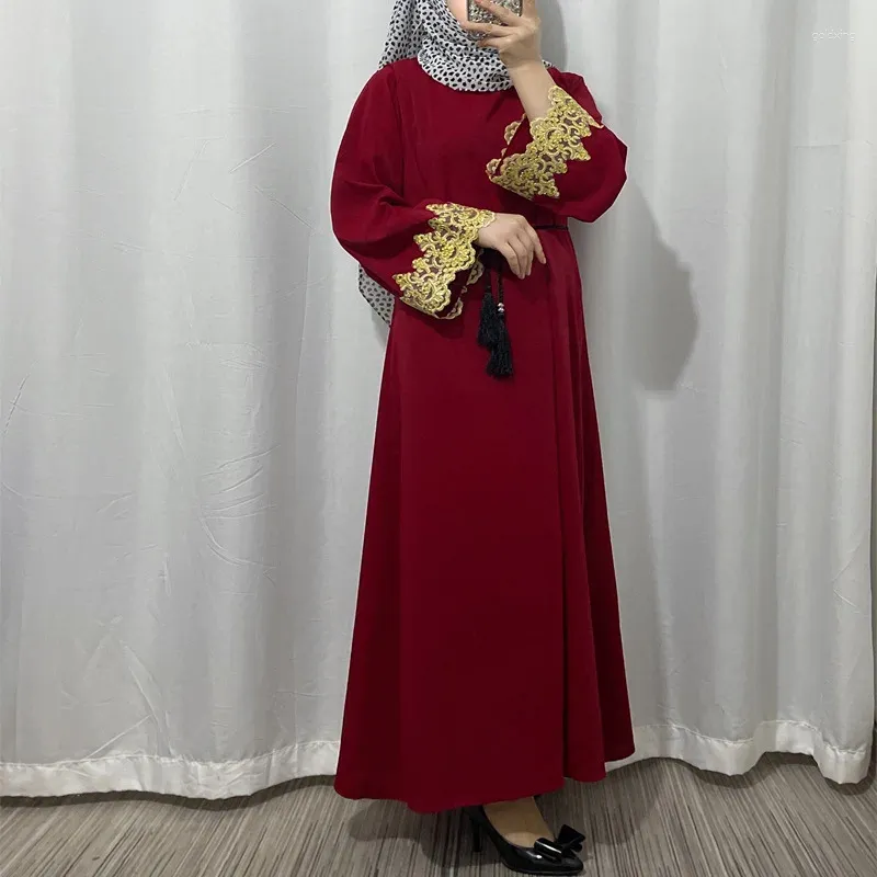 민족 의류 무슬림 파티 드레스 모로코 EID 2023기도 여성 아바야 인도 자수 아바야 라마 단 두바이 로브 로브 로브 롱 스티 도스