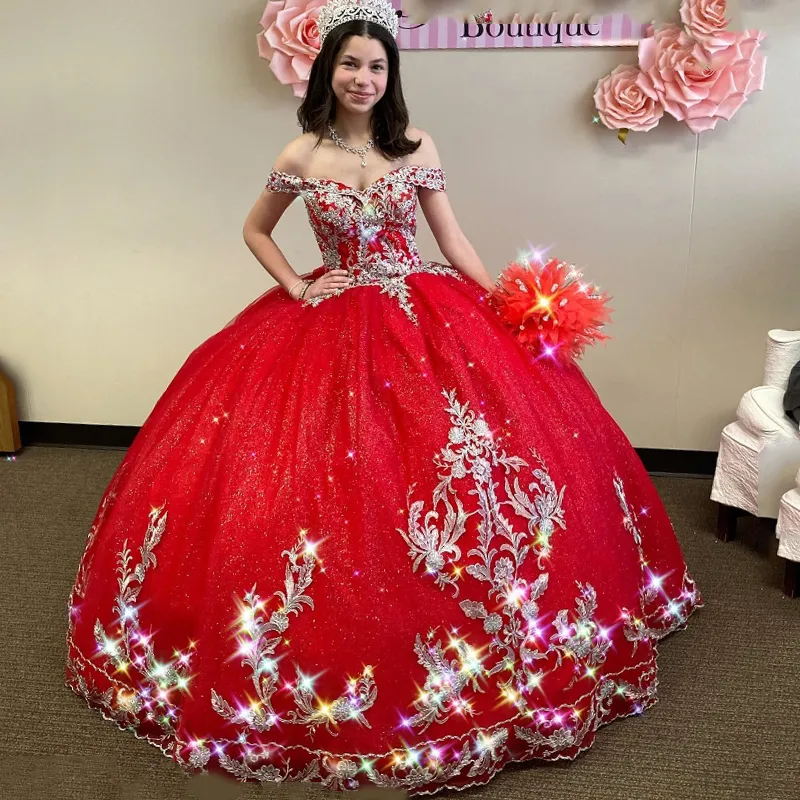 Rood Glanzend Uit de Schouder Quinceanera Jurken Met Kant Applicaties Lace-up Corset Gala Sweet 16 Vestido De 15 Anos