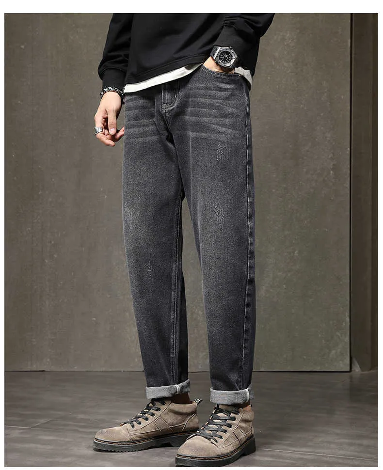 DHgate.com:Mens Jeans: Stylish Straight-Leg Stretch Denim