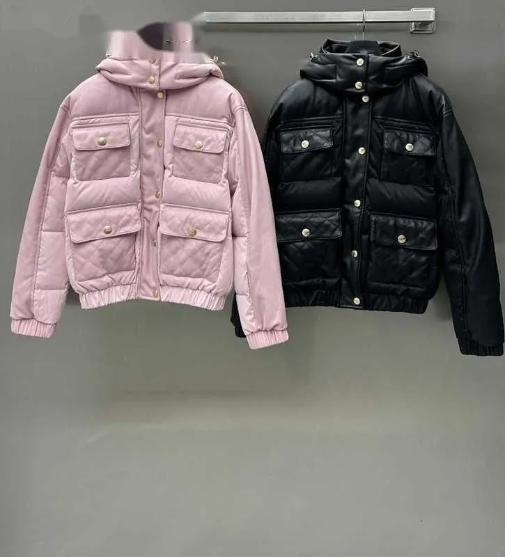 Damesjassen Designer Herfst en Winter Nieuwe Eenvoudige Stijl Lingge Multi Pocket Afneembare Hoed Casual Schapenvacht Donsjas JGEL