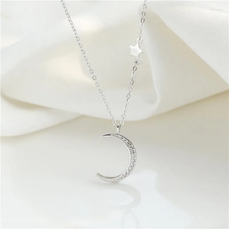Łańcuchy srebrne srebrny naszyjnik z gwiazdą księżyca dla kobiet biżuterii