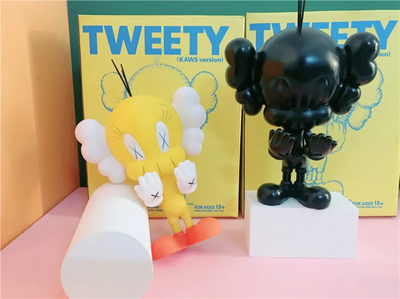 أفضل ألعاب مبيعًا 20 سم 0.6 كيلوجرام رفيق فينيل Tweety Toy Toy لطيف جدًا لزخارف النموذج الأصلي لصندوق العمل