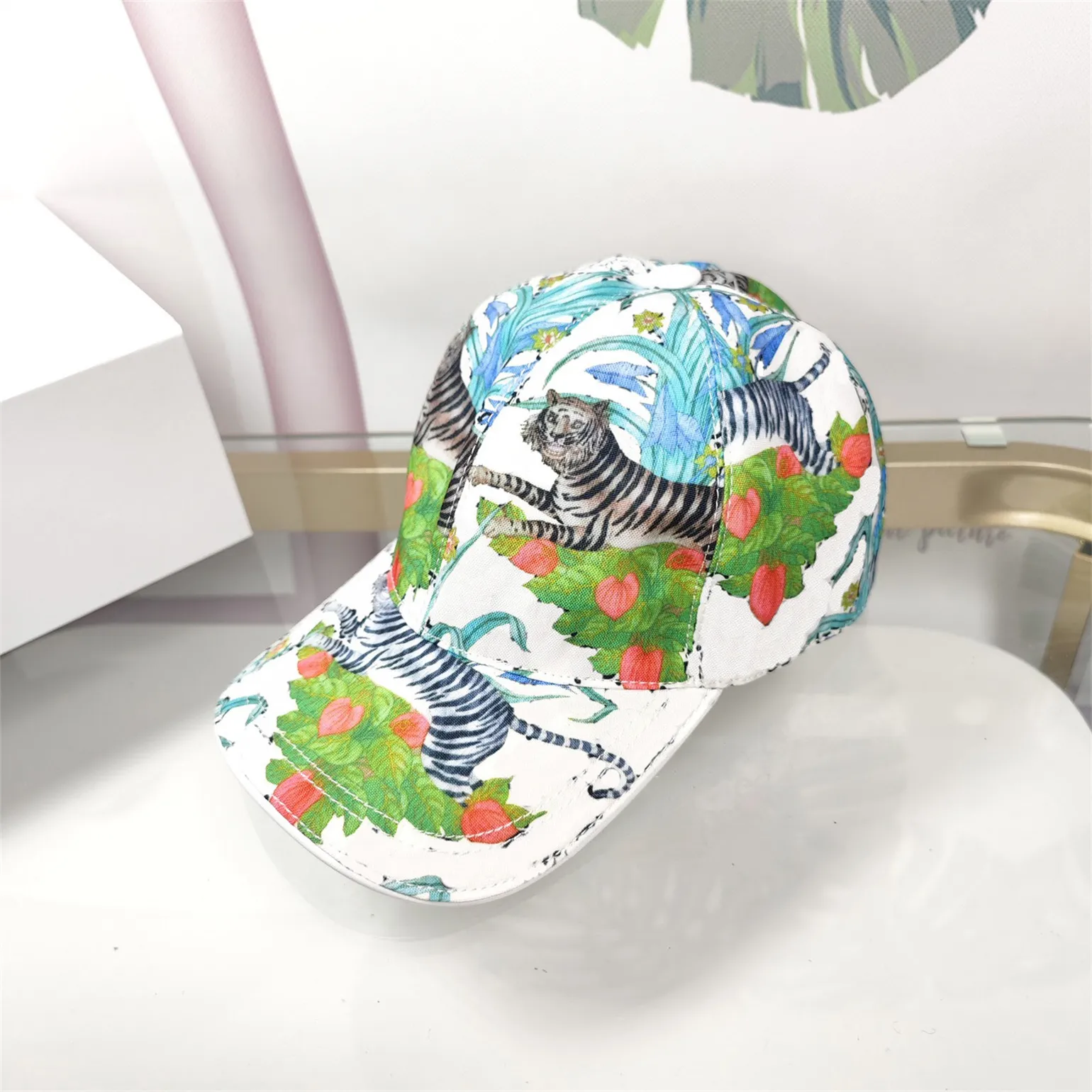 SS högkvalitativ Tigerkeps Ny designer mössor Blommössa Aldult Unisex Herr Kvinnor Bollkepsar Hinkhattar Basebollkeps för kvinnor Casquette Bonnet mössa Lyxhattar