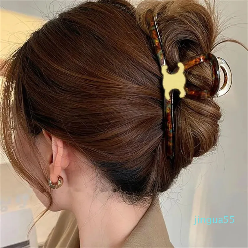 Grip Clip Женщина зажимает волосы клипы Дизайнерская повязка на голову модная буква для волос Classic Girl Party Accessorie