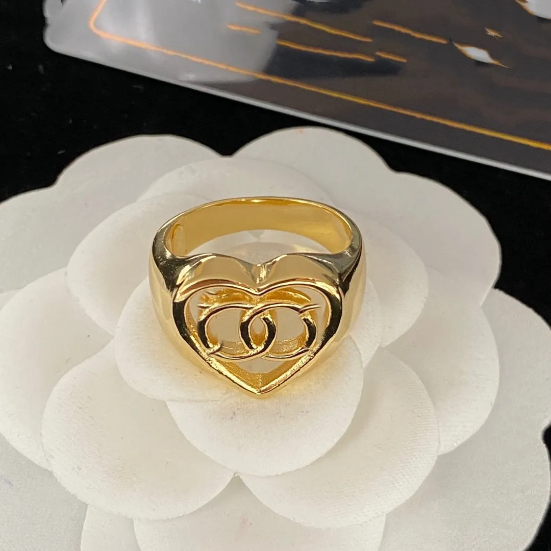 Anello d'oro da uomo e da donna, anello con gemma rossa, gioielli neutri, magnifico anello da coppia da donna, anello da dito G personalizzato da uomo