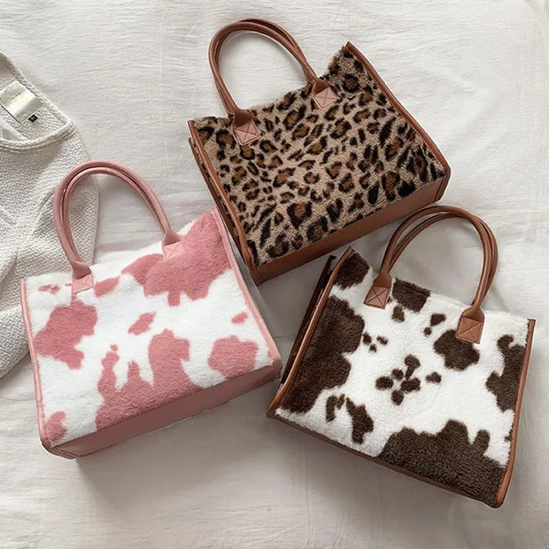 Kvällspåsar 2023 Övre handtag Retro Cow Leopard Print PU LÄDER PLUSH DESIGN Autumn Winter Fashion Små kvinnor handväskor