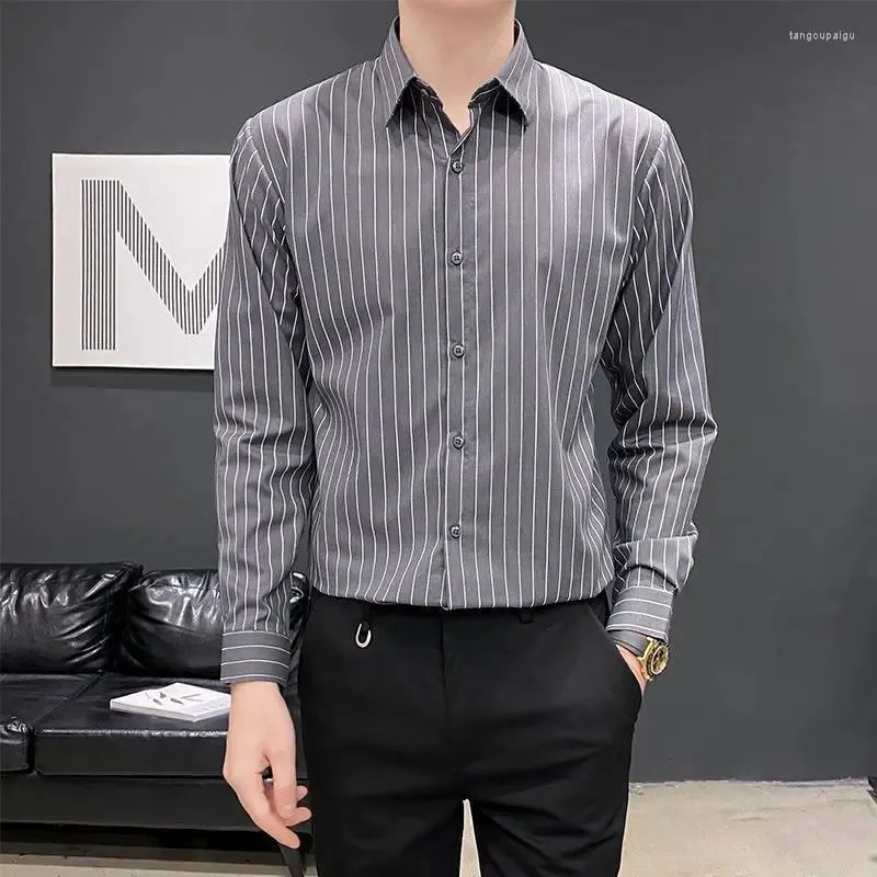 Camisas casuais masculinas outono inverno homens de manga comprida listrado carreira coreana magro impressão lapela botão negócios versátil elasticidade top