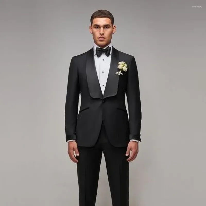 Garnitury męskie formalne szal lapel jeden przycisk dla mężczyzn Klasyczny czarny 2 -częściowy blezer z spodniami moda PROM Bankiet ślub Tuxedo