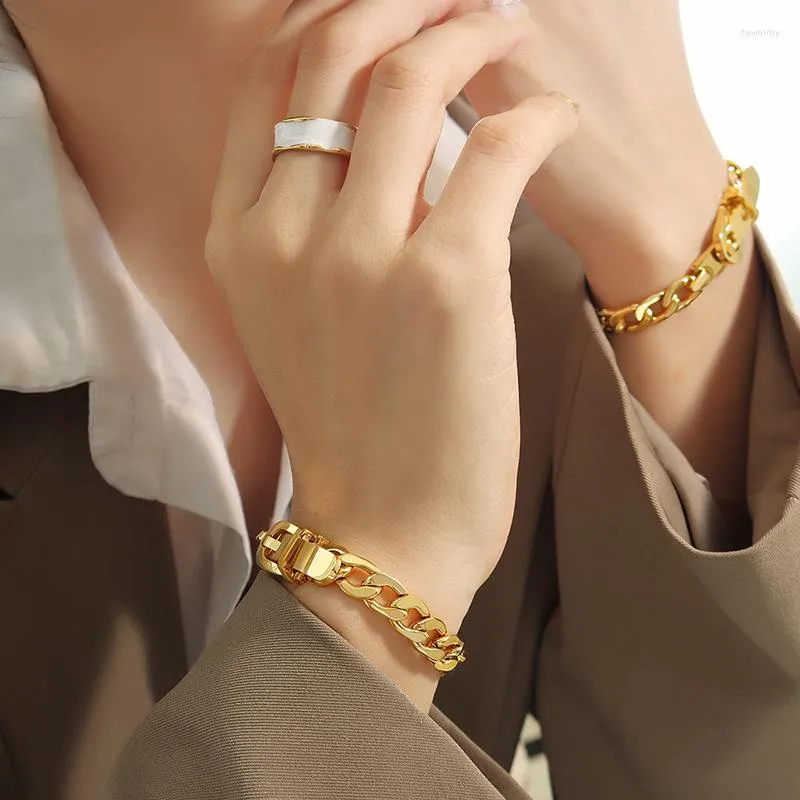 Bracelets à maillons Bracelet européen et américain chaîne épaisse boucle de presse bracelet de montre en acier titane plaqué or 18 carats tempérament Ha