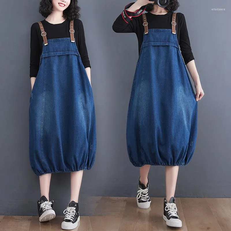 Casual Dresses Vintage Loose Straight Women's Denim Dress Overdimensionerad plus size Mamma Jeans Suspender Lantern Long Vestidos Mujer