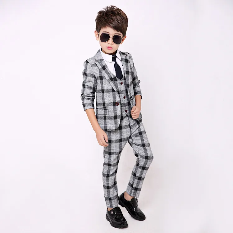 Suits Spring Flower Boys Formal Blazer Clothing Set Kids Jacket Vest Pants 3Pcs Wedding Tuxedo Suit Children Birthday Costume 230424