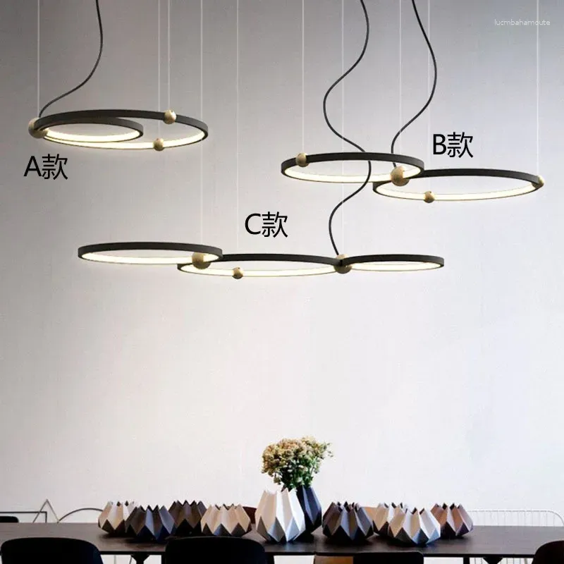 Ljuskronor enkel modern metallring restaurang hängslampa nordiskt vardagsrum studieklädbutik kreativ konstcirkelbelysning