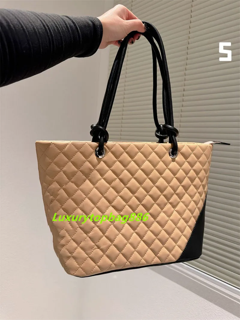 Nuevo bolso de diseñador de lujo popular, bolso de hombro para mujer, bolsos de compras, lujos de diseñador, bolsos de cuero suave marrón, bolso de mujer de gran capacidad, bolsos casuales para mujer