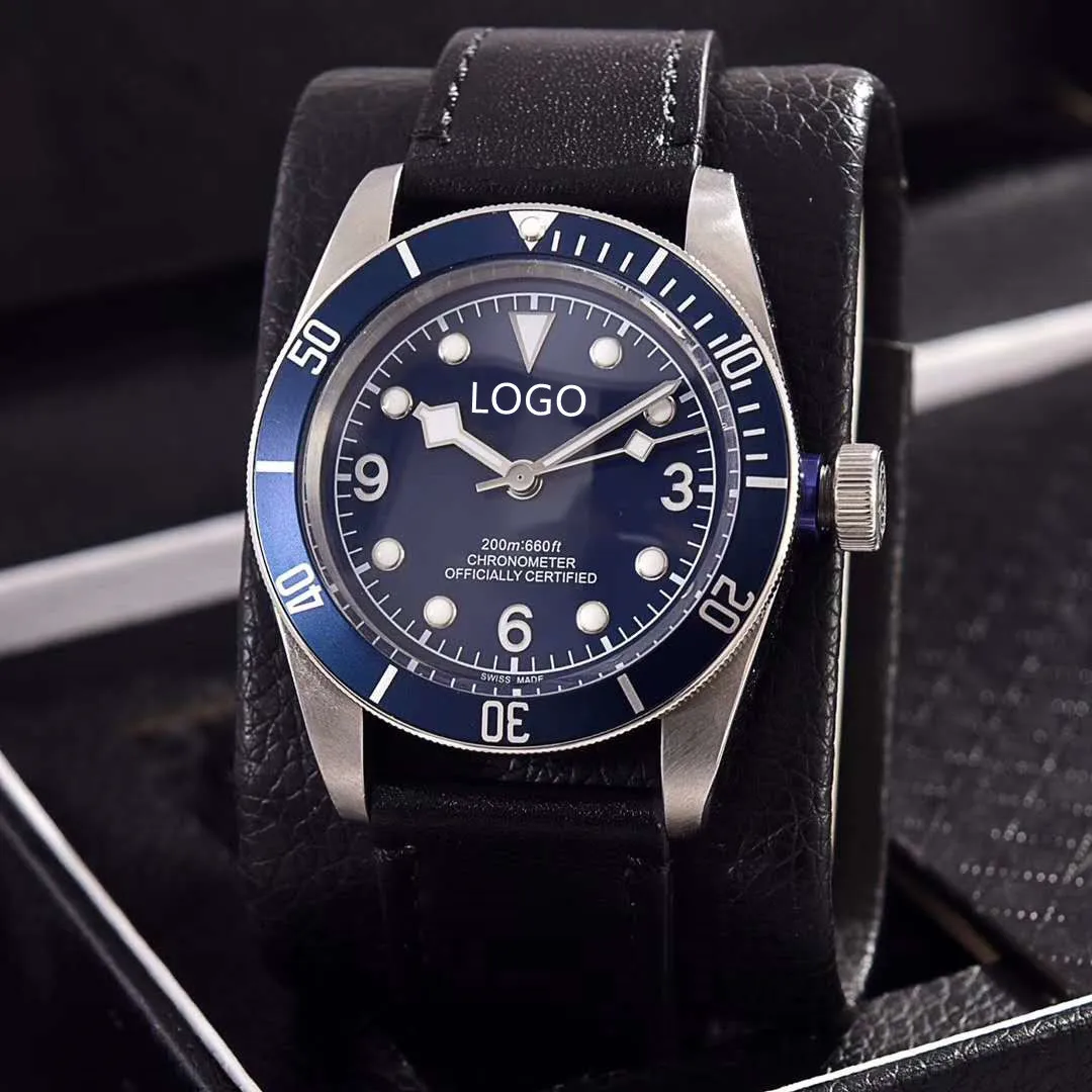Męski projektant zegarek 40,5 mm zegarek ze stali nierdzewnej Ruch kwarcowy 12 Colors z logo luksusowym zegarkiem