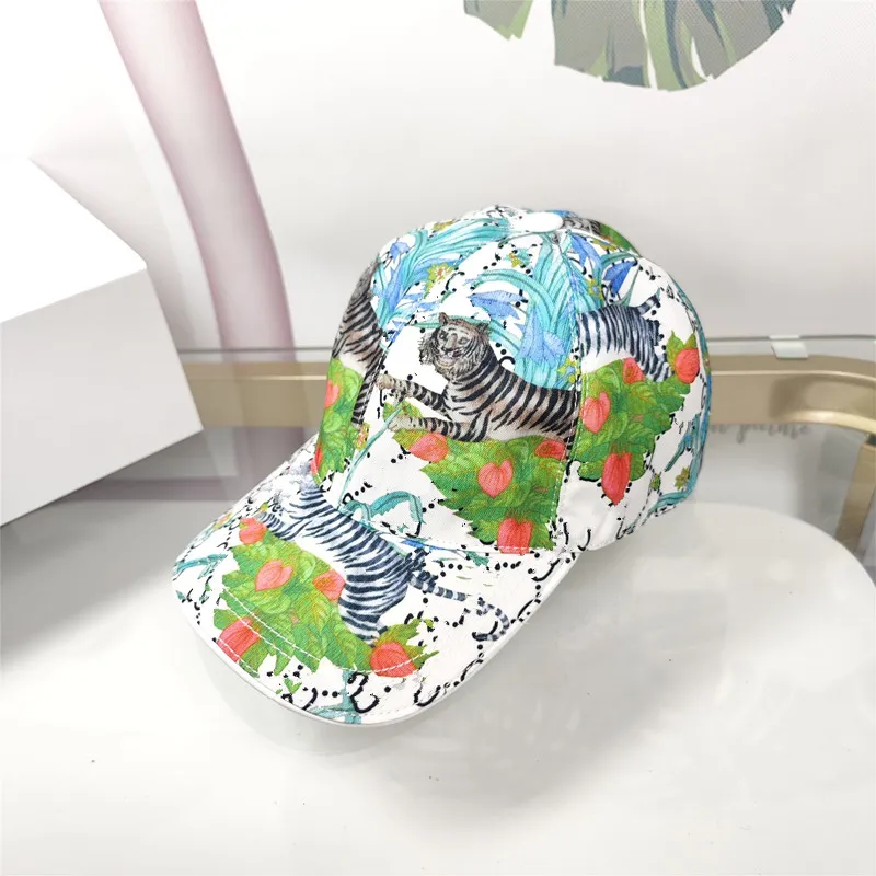 2023b Designers Hat Bucket Casquette Luxurys Hat Femmes Soleil Qualité Summer Plage Chapeaux Contactez Tempérament Cent Take Color Solid Color Cap Seocie