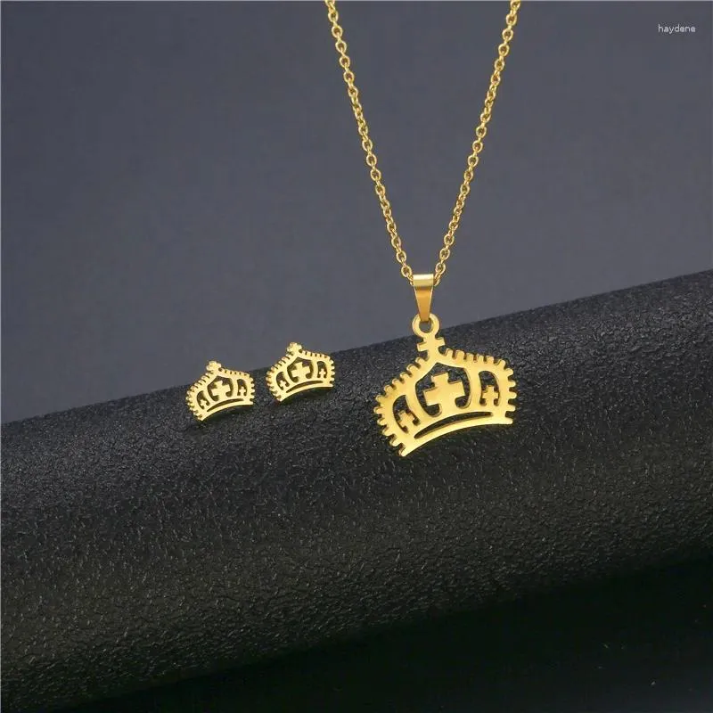 Necklace Earrings Set Female Online Celebrity Titanium Clavicle Chain Cold Wind Simple Vacuum Plating Crown Set.