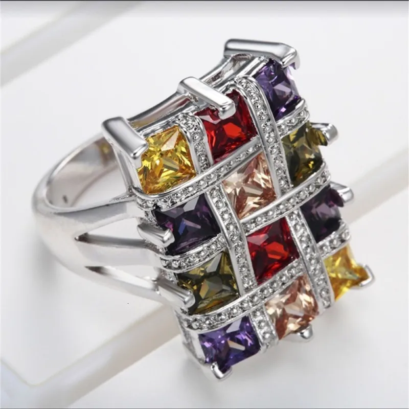 Anneaux de cluster MFY carré couleur cristal grands anneaux pour femmes bijoux bague femme géométrique grands anneaux pour femmes bague de mariage magasin spéciaux 230424