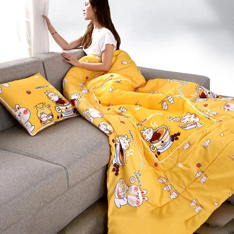 Blankets 2 In 1 Cushion Pillow Portable Foldable Throw Pillows With Zipper Closure Sofa Car Office Nap Blanket Quilt Bedding Home Decor 231124