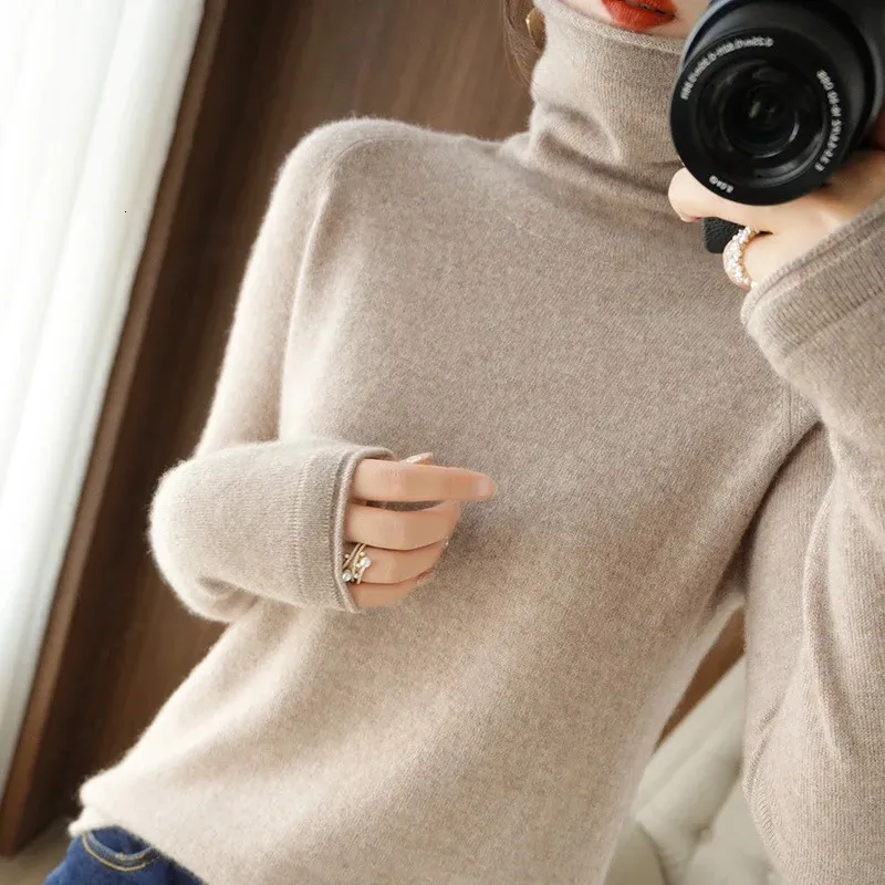 Women's Sweaters Women Sweater Autumn Winter Turtleneck Warm Knitwear Korean Casual Solid Bottoming Shirt Fashion Knit Pullovers Brown Sweater 231124