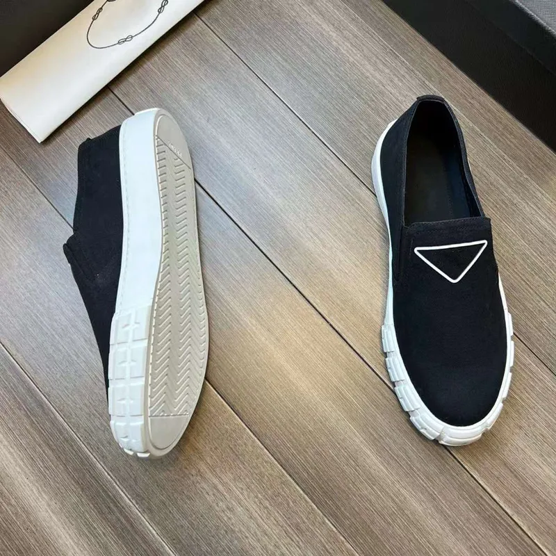 Fashion Men Casuals Shoes FLY BLOCK Rubber Bottoms Running Sneakers Italy Classic Elastic Band Low Top Suede Designer Breathable Fitness Casual Trainers Box EU 38-45