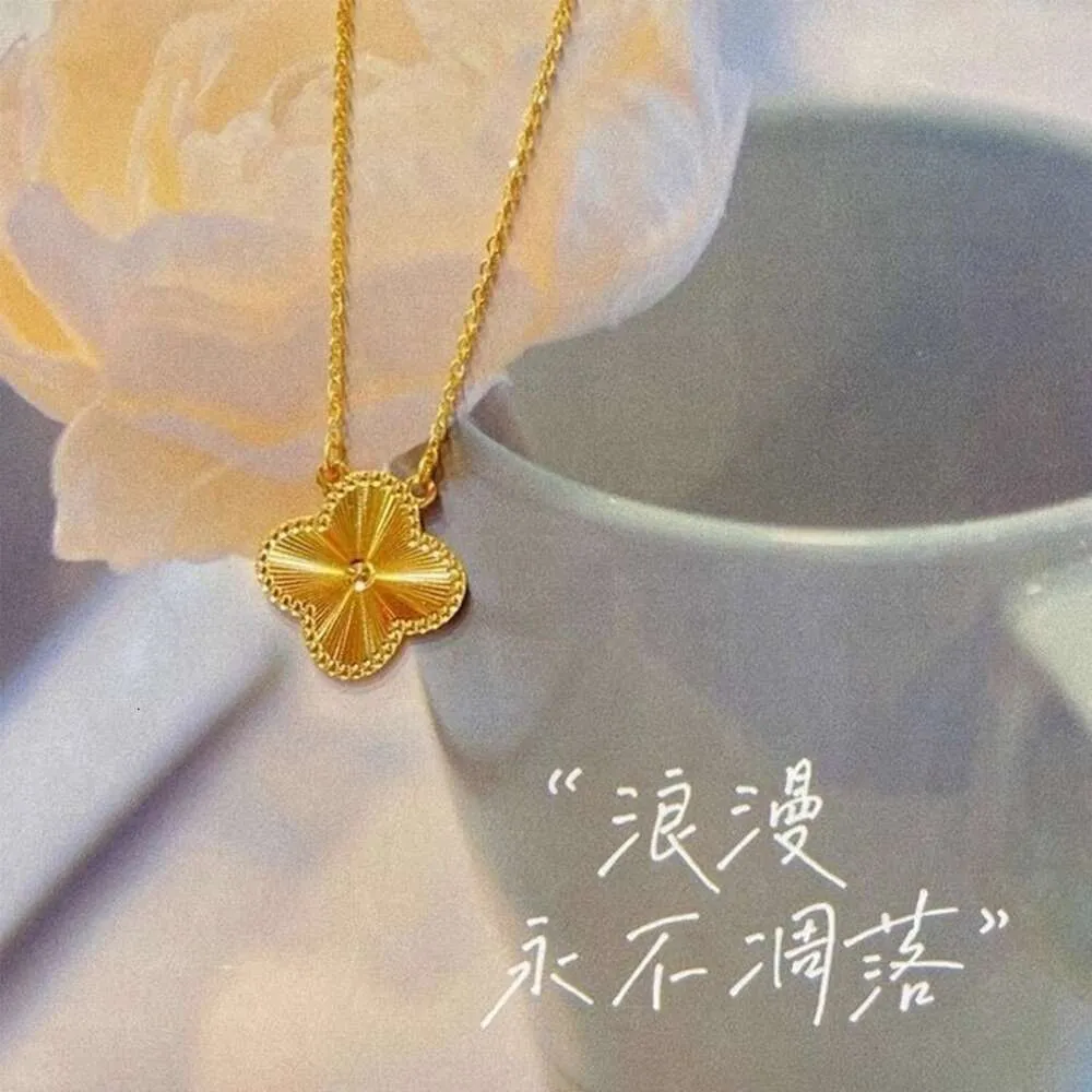 designervanlies cleeflies bracelet trèfle à quatre feuilles s925 collier trèfle à quatre feuilles pendentif herbe chanceuse en or et argent pour femme 2023 Tanabata Saint-Valentin