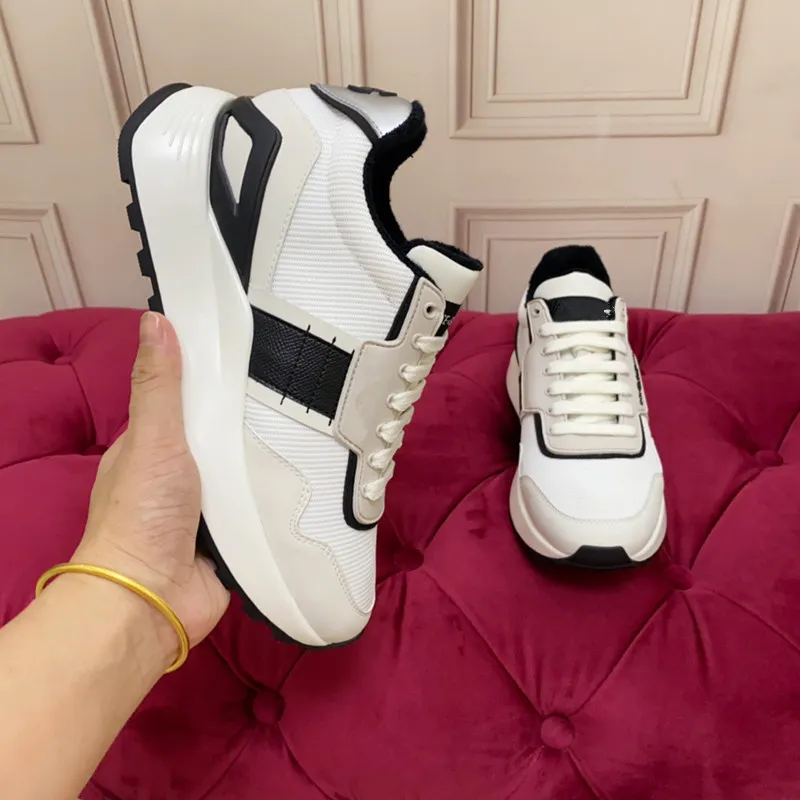 المصمم أحذية غير رسمية Symphony Black White Sneakers Series Series Lates Thunder Trainers Rubber Low Top Top Platform Sneaker 1121