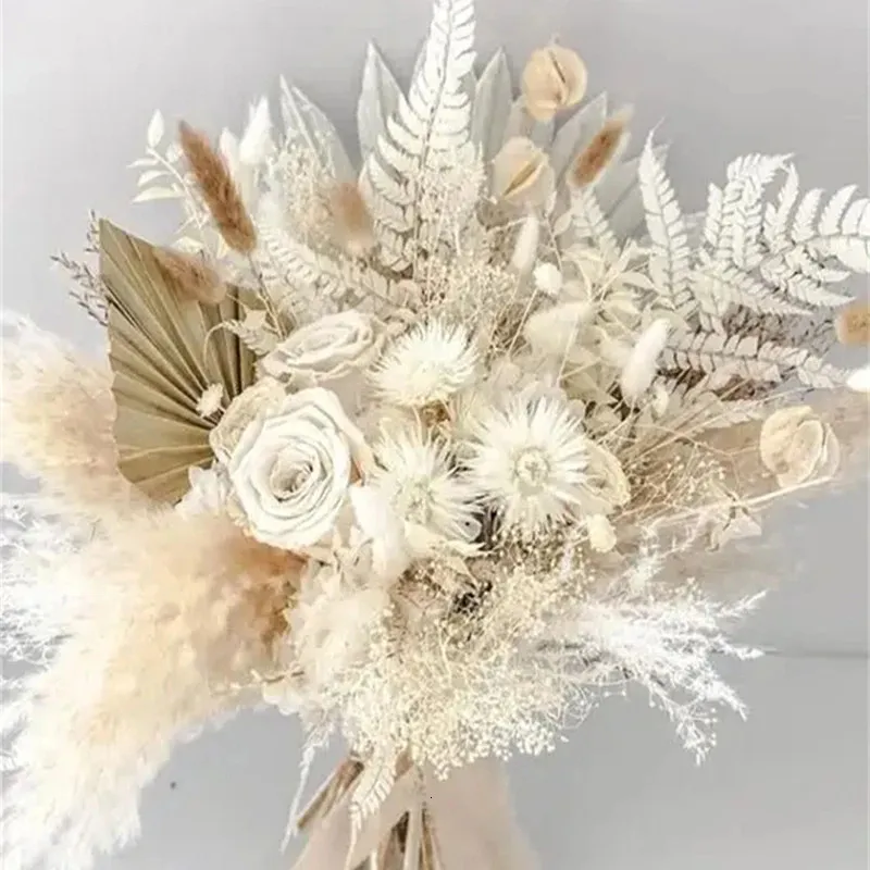 Christmas Decorations Holding Natural Large Pampas Grass Dry Flower Rose Bouquet Bridal Bridesmaid Decorative Wedding Arrangement 231123