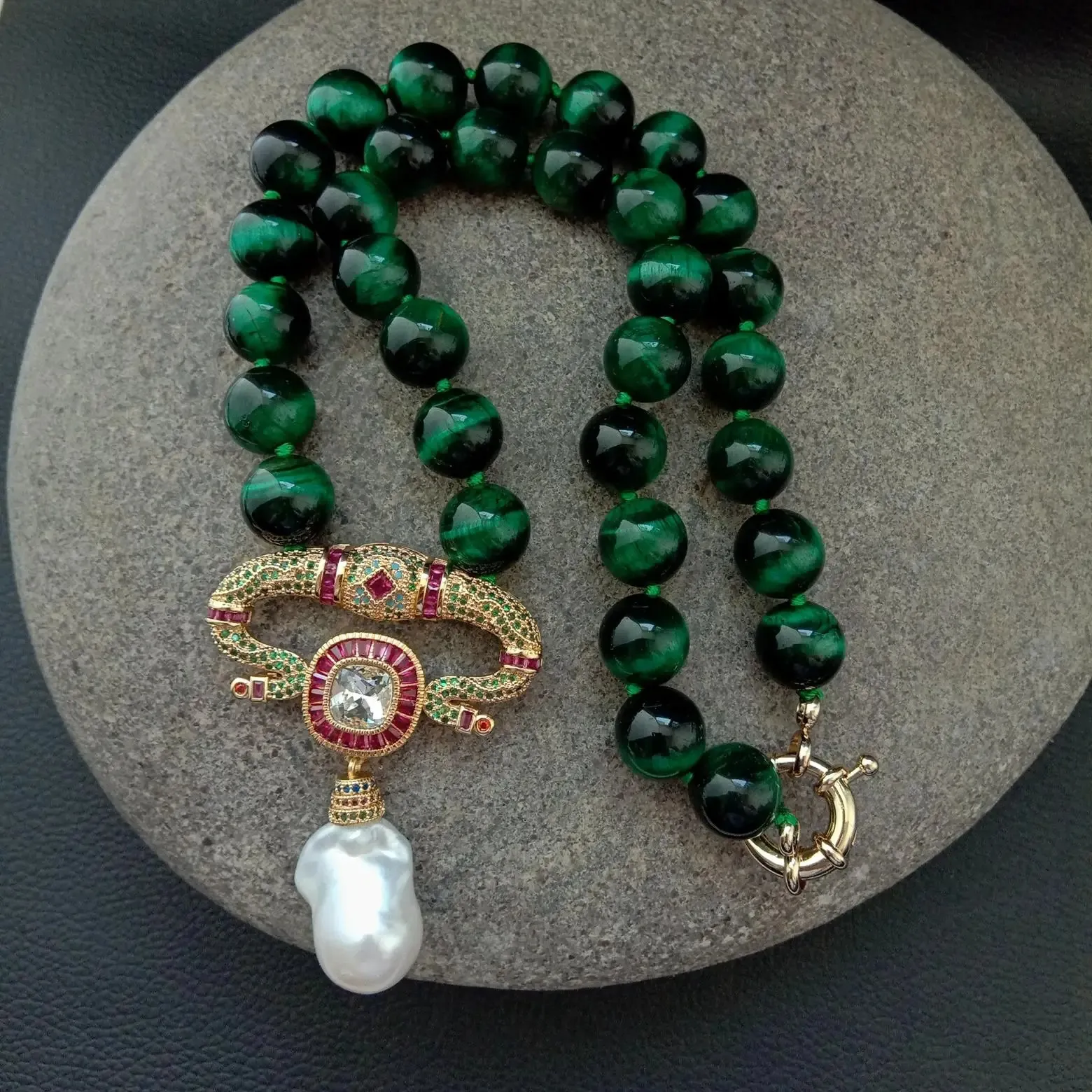 Sautoirs 18 "12mm vert oeil de tigre collier rond blanc Keshi perle Cz pavé or colr plaqué pendentif collier pour femmes 231124