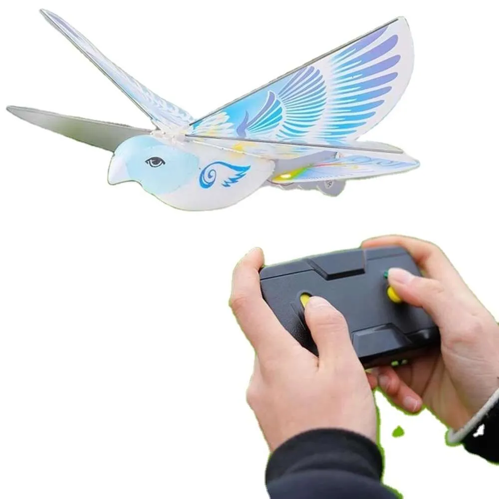 محاكاة تحلق 360 درجة إلكترونية RC E-Bird التحكم عن بُعد Toy Bird Animal Mini Drone Gift for Kids