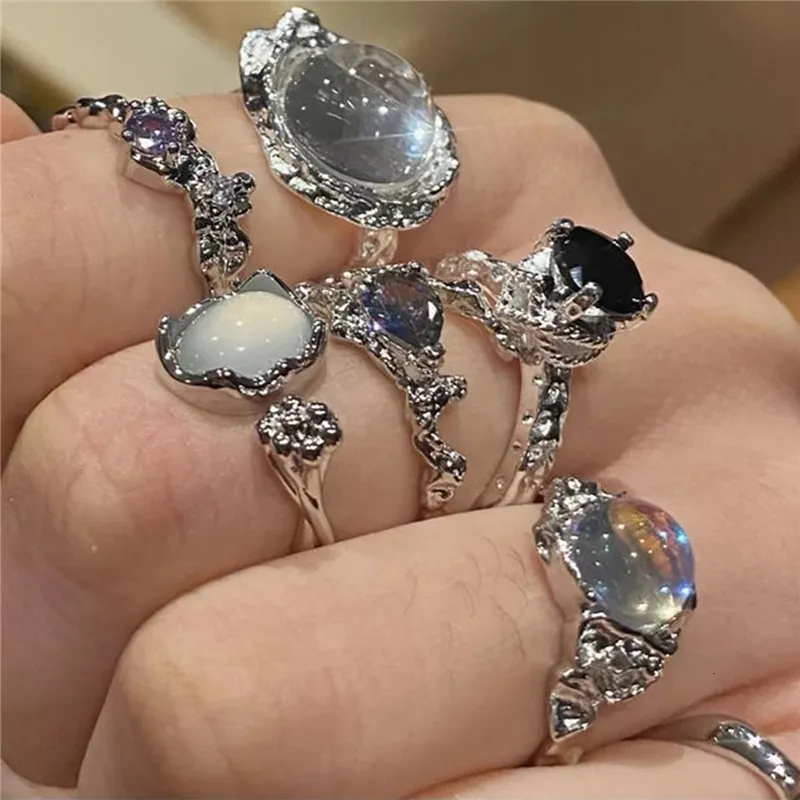 Klusterringar trendiga vintage opal oregelbundna naturliga stenring vit estetisk ihålig boho finger för kvinnor y2k kreativa smycken 230424