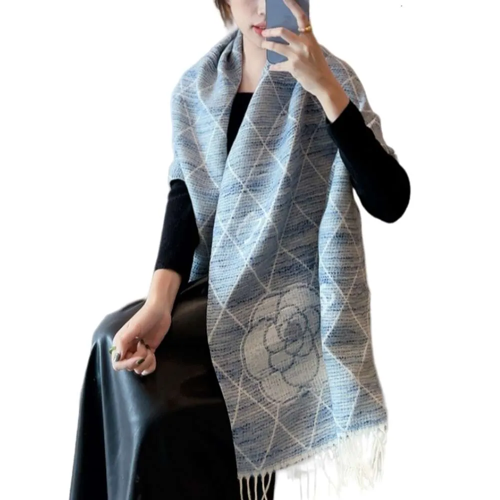 Kanalschal hochwertige Frauen Kaschmirschalte Frauen Brandbrief Druck Blume Luxus Mode Winter Warm Wrap